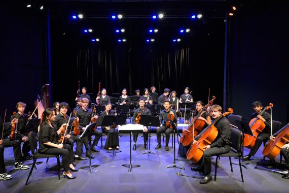 Harvard – Westlake Chamber Orchestra – Los Angeles USA
